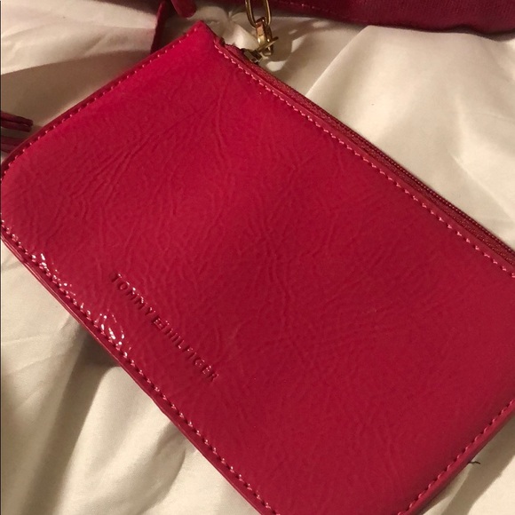 Tommy Hilfiger Purse - Picture 2 of 3